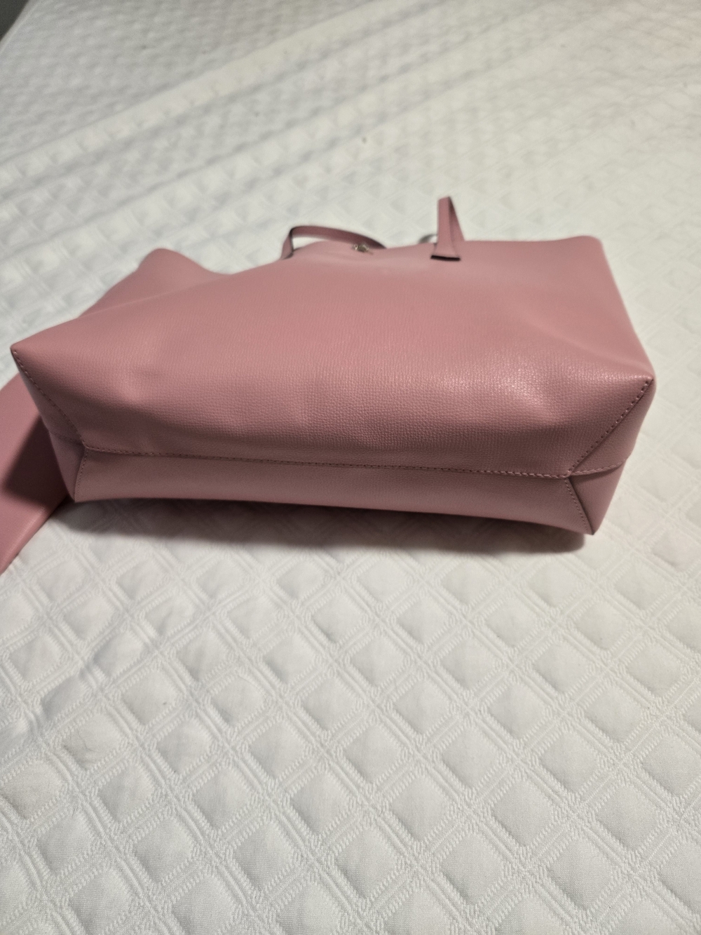 Kate Spade Pink Leather Tote Bag with Wristlet - Picture 2 of 4